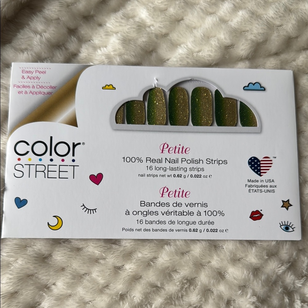 Color Street Petite Nail Strips in Green and Gold Feeling Lucky Petite
